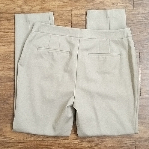 Chico's So Slimming Ankle Pants Taupe Smooth Seam Front 0.5 - Picture 3 of 8